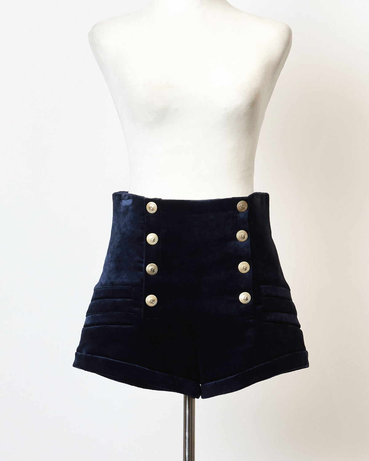 Pantaloncini di Pierre Balmain