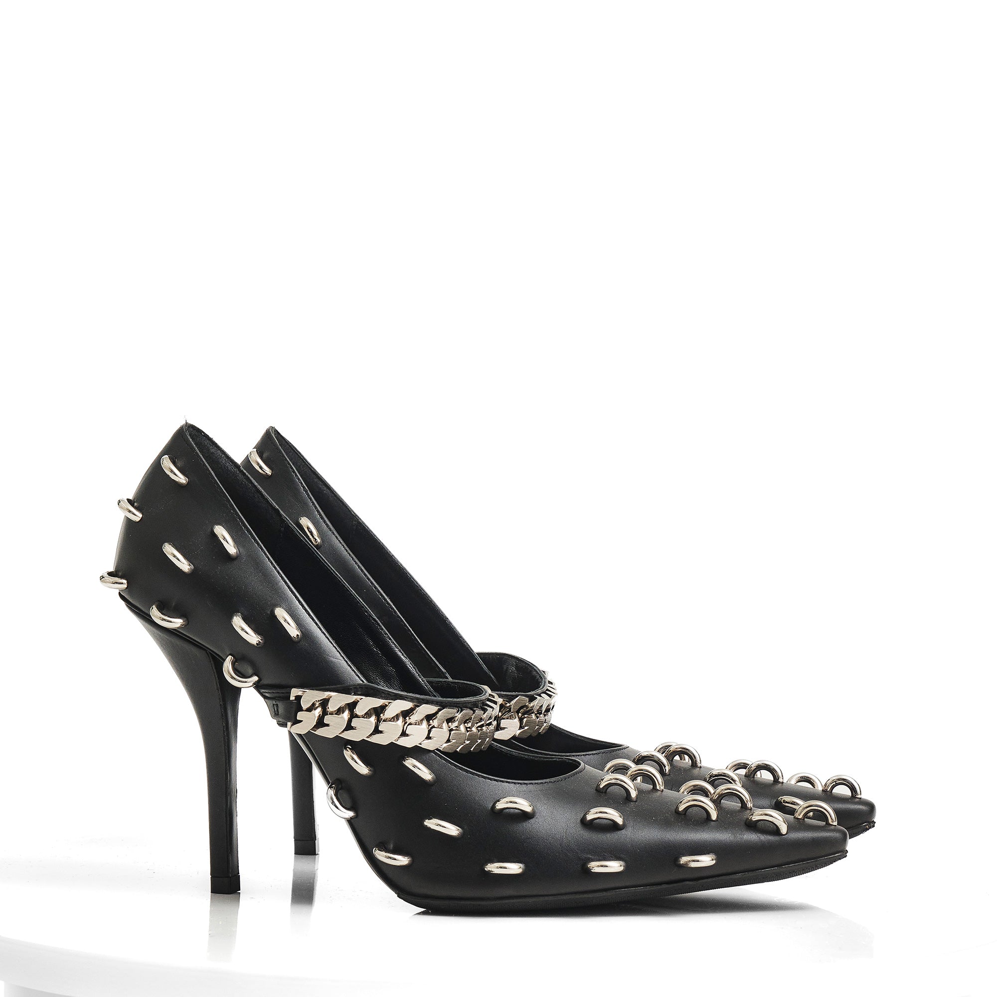 Décolleté da spettacolo con dettaglio in metallo nero di Givenchy