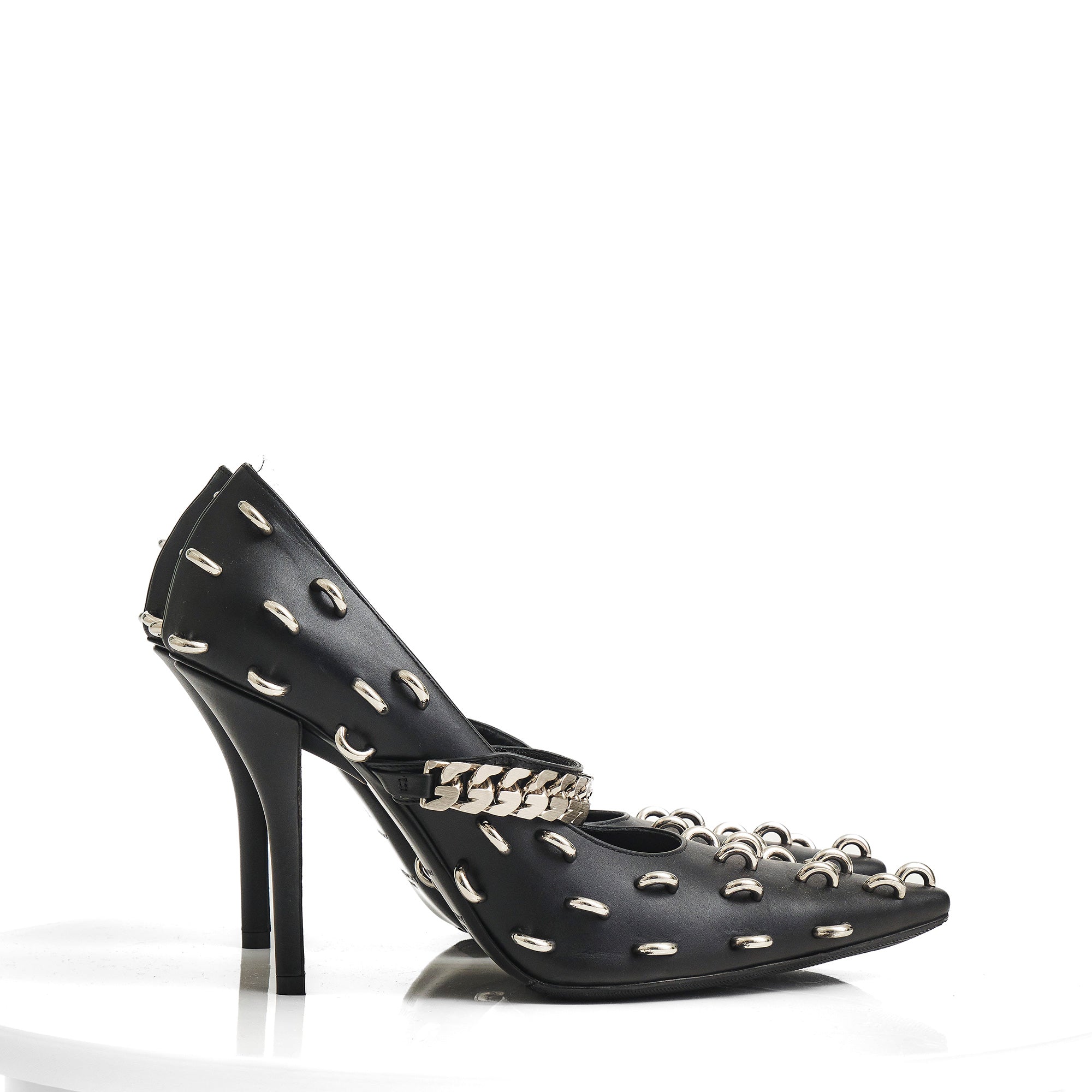 Décolleté da spettacolo con dettaglio in metallo nero di Givenchy