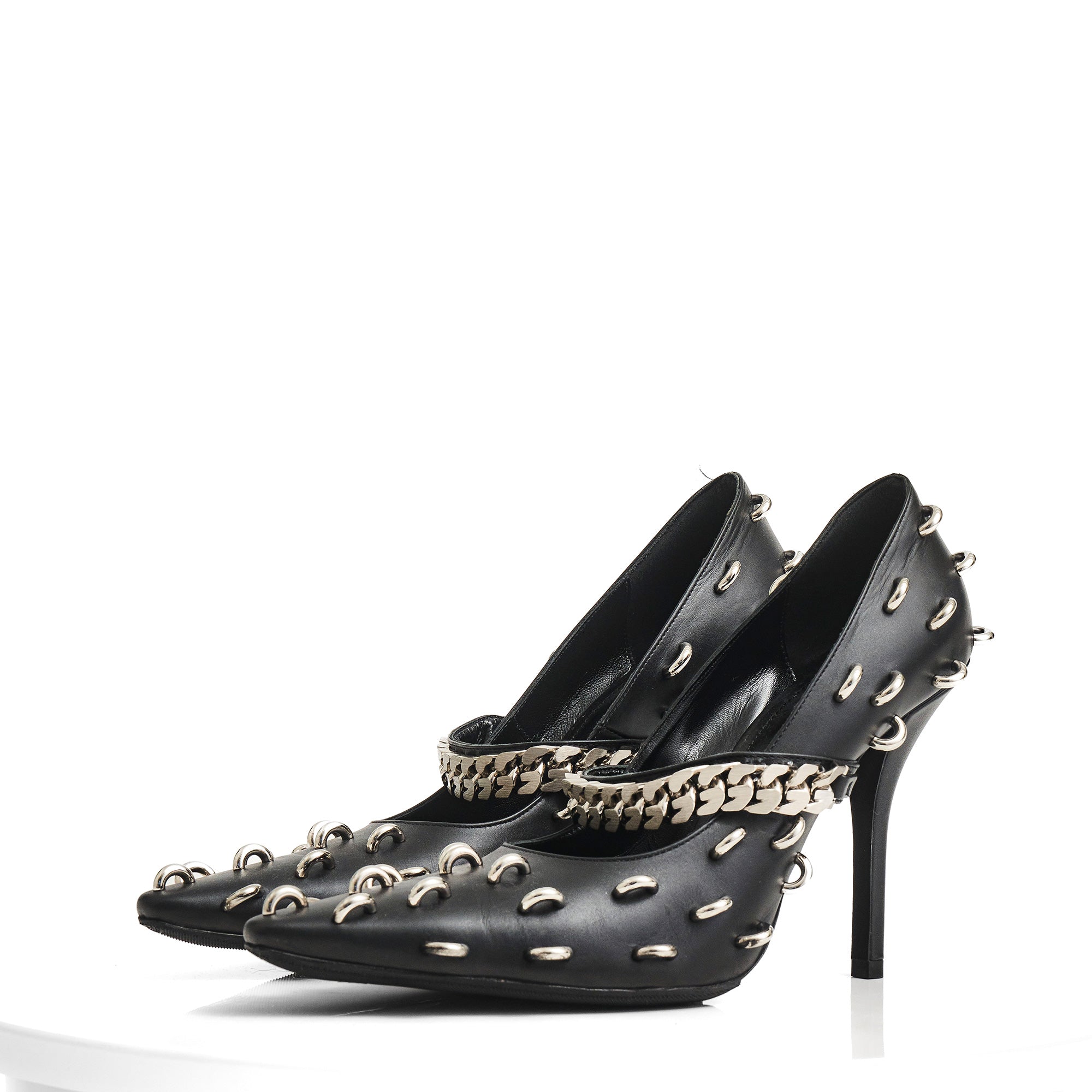 Décolleté da spettacolo con dettaglio in metallo nero di Givenchy